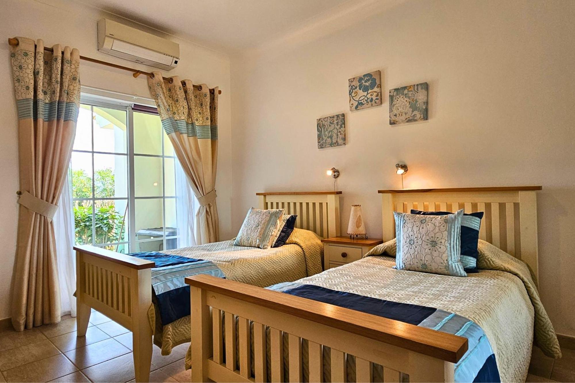 Quinta Da Floresta - Santo Antonio Villas, Golf & Spa Budens Eksteriør bilde