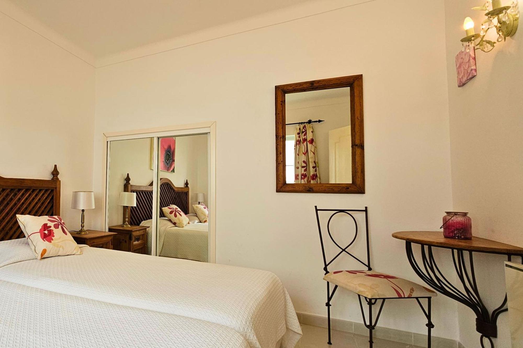 Quinta Da Floresta - Santo Antonio Villas, Golf & Spa Budens Eksteriør bilde